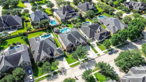 2239 Monarch Terrace Dr, Katy, TX 77494