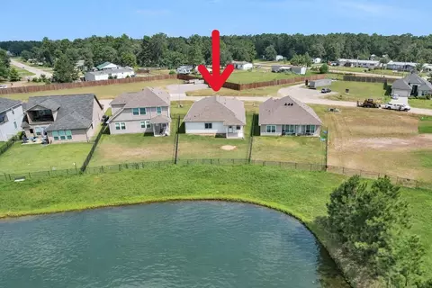 223 Shoreview Dr, Conroe, TX 77303