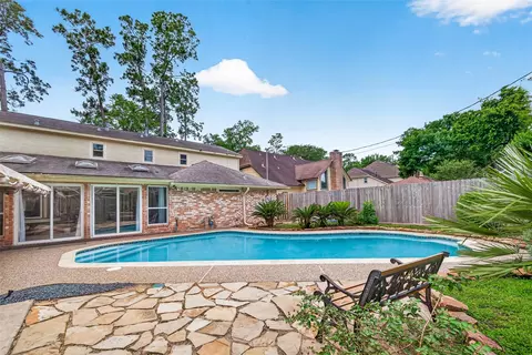 12302 S Moorcreek Dr, Houston, TX 77070