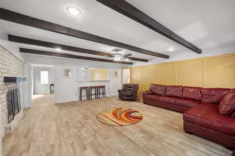 Living - 202 Black Forest Dr, Spring, TX 77388 photo 2 of 3