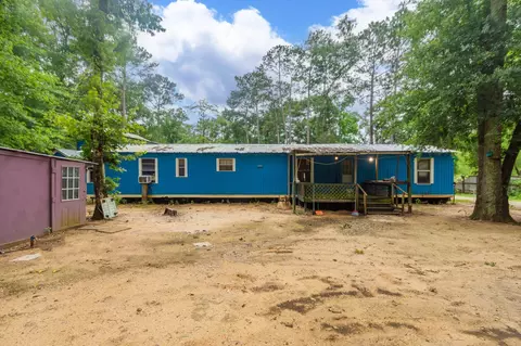 321 Oak Forest Dr, Shepherd, TX 77371