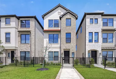 2507 Grey Willow Trl, Houston, TX 77077