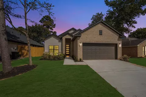 12118 Brightwood Dr, Montgomery, TX 77356