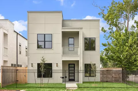231 E 26th St, Houston, TX 77008