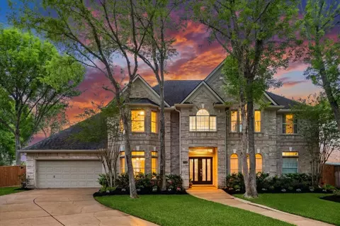 7710 Stone Arbor Dr, Sugar Land, TX 77479