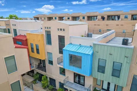 125 E 2nd St, Houston, TX 77007