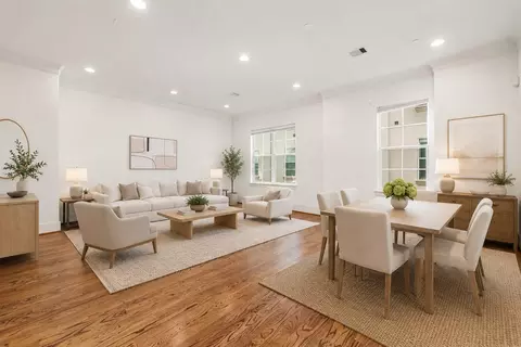 4031 Bellefontaine St #128, Houston, TX 77025