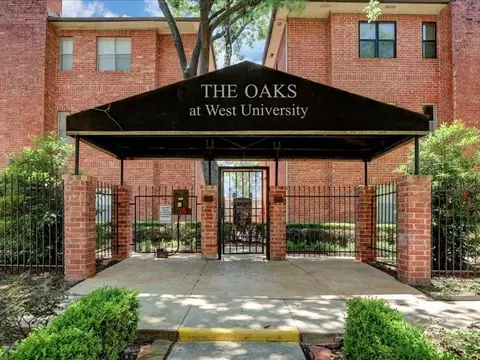 4041 Law St #512, Houston, TX 77005