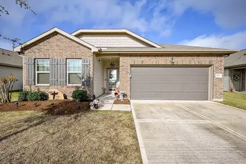 4726 Highland Crest Dr, Richmond, TX 77469