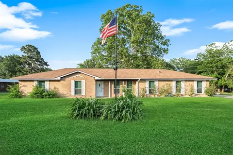 104 Rankin Rd, Trinity, TX 75862