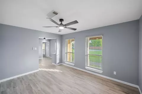 Living - 104 Rankin Rd, Trinity, TX 75862 photo 2 of 4