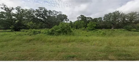 592 Pony Trl, Angleton, TX 77515