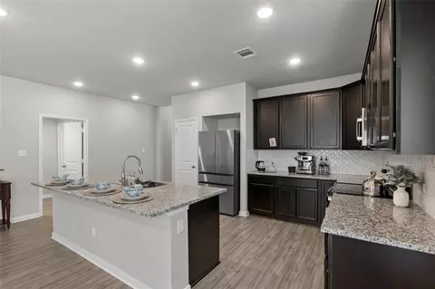 Kitchen - 1925 Viva Rd, Bryan, TX 77807 photo 4 of 4