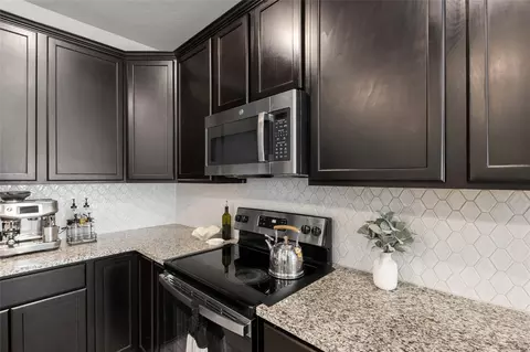 Kitchen - 1925 Viva Rd, Bryan, TX 77807 photo 2 of 4