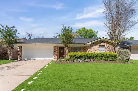 5910 Jim St, Houston, TX 77092