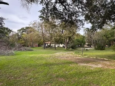 229 University Dr, Prairie View, TX 77445