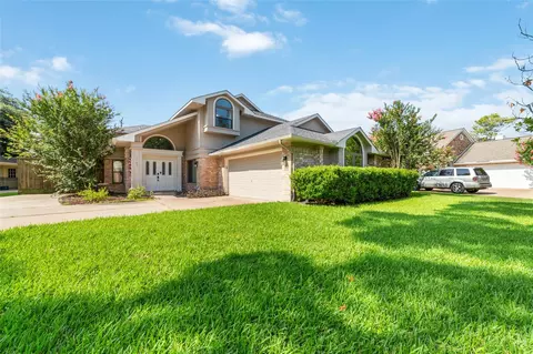 13103 Wickersham Ln, Houston, TX 77077