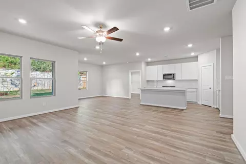 Living - 12068 Moonlight Path Dr, Conroe, TX 77304 photo 2 of 4