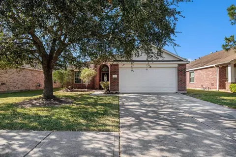 3514 Schumann Oaks Dr, Spring, TX 77386 photo 1