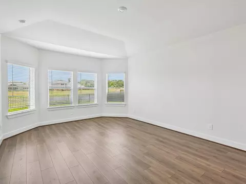 Living - 2823 Clapbread Ln, Rosenberg, TX 77471 photo 9 of 9