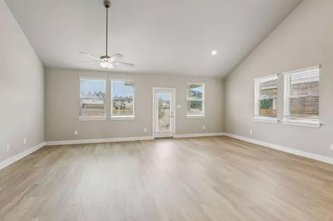 Living - 2823 Clapbread Ln, Rosenberg, TX 77471 photo 3 of 6