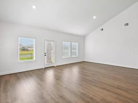 Living - 2823 Clapbread Ln, Rosenberg, TX 77471 photo 7 of 9