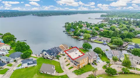 11440 Ketch Ct, Willis, TX 77318