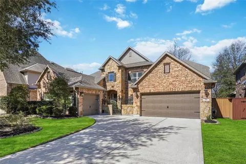 106 Joshuas Pl, Montgomery, TX 77316