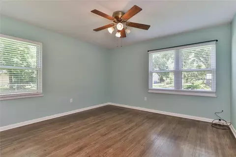 Bedroom - 1202 Mac Dr, Sweeny, TX 77480 photo 4 of 6
