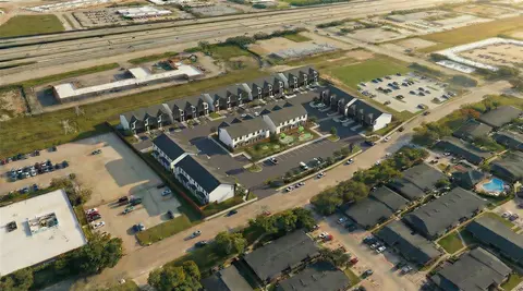81 Northpoint Dr #A, Houston, TX 77060