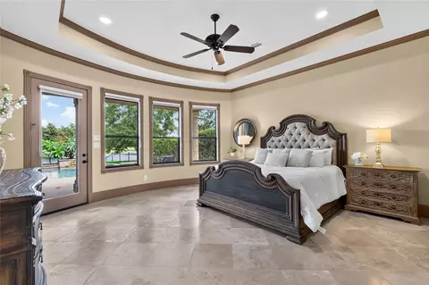 Bedroom - 26 Post Shadow Estate Dr, Spring, TX 77389 photo 1 of 6