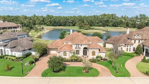 View/Area - 26 Post Shadow Estate Dr, Spring, TX 77389 photo 2 of 2