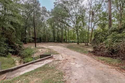 525 Canadian Dr, Trinity, TX 75862