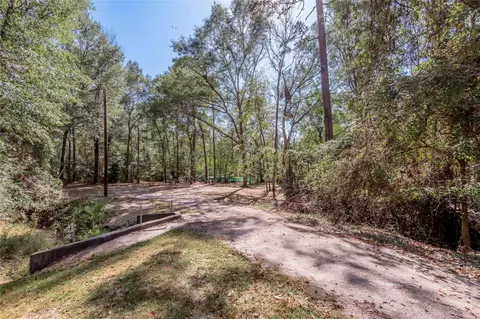 525 Canadian Dr, Trinity, TX 75862 photo 5
