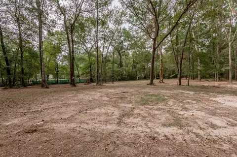 525 Canadian Dr, Trinity, TX 75862 photo 9