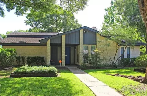15435 Torry Pines Rd, Houston, TX 77062
