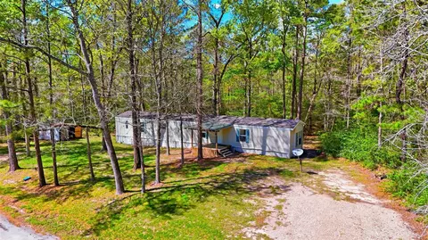 220 Rustic Ln, Huntington, TX 75949