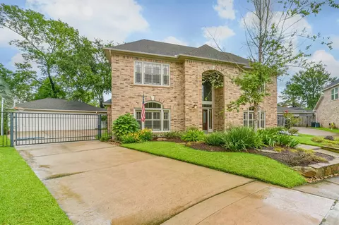 2214 Cherrytree Ridge Ln, Houston, TX 77062