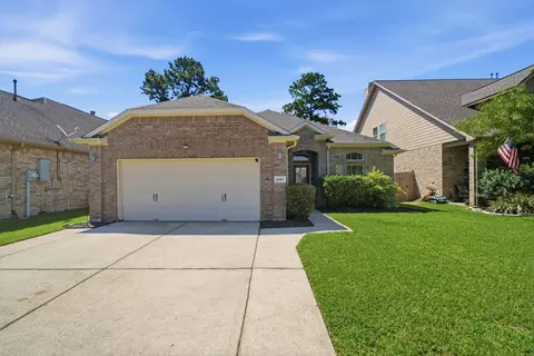 1060 Brigid Ct, Dickinson, TX 77539