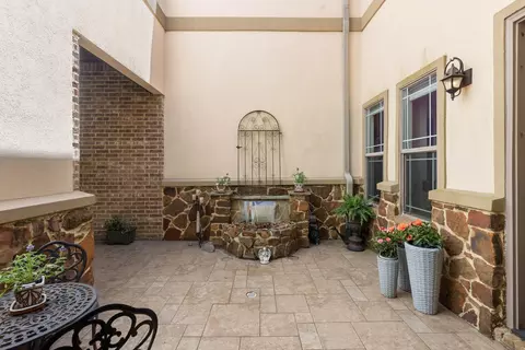 Exterior - 27210 Cass Ct, Spring, TX 77386 photo 6 of 10