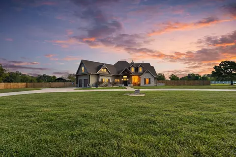 2210 Blue Jay Way, Pattison, TX 77423
