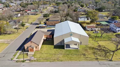 1444 2nd Ave, Port Arthur, TX 77642