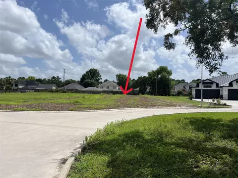 1618 Crown Oaks Ct, Pearland, TX 77581