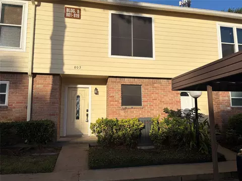 14515 Wunderlich Dr #803, Houston, TX 77069