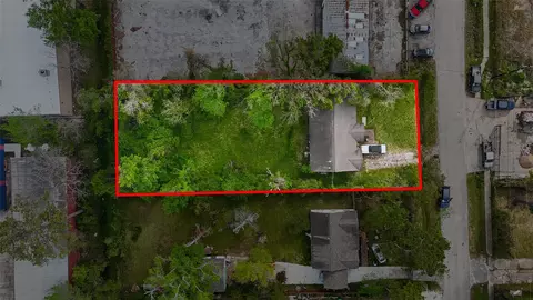 702 Janisch Rd, Houston, TX 77018