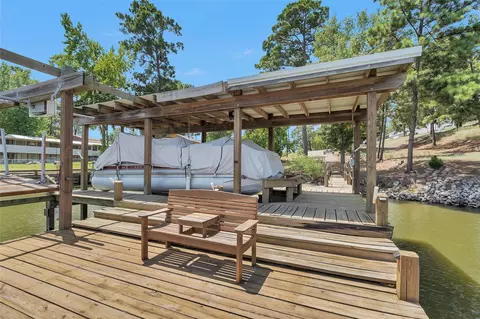 308 N Point Dr, Trinity, TX 75862 photo 6