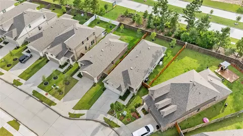 View/Area - 16106 Elbridge Ct, Conroe, TX 77302 photo 2 of 5