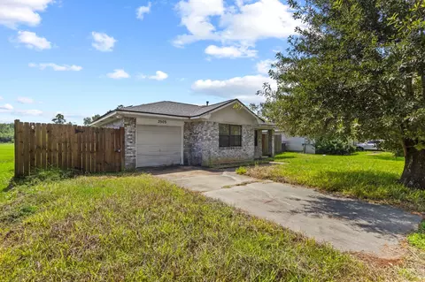 3505 Bennett Rd, Beaumont, TX 77708