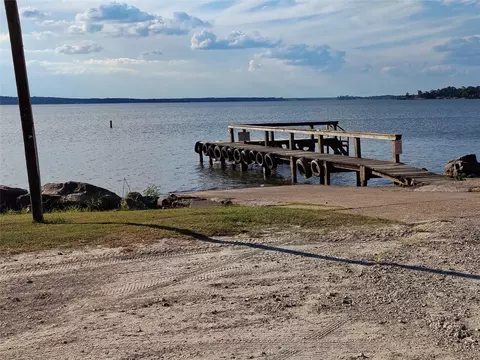 View/Area - 404 Lakeside Loop, Trinity, TX 75862 photo 1 of 4
