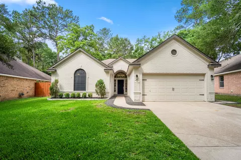 146 S Holly Laurel Cir, The Woodlands, TX 77382